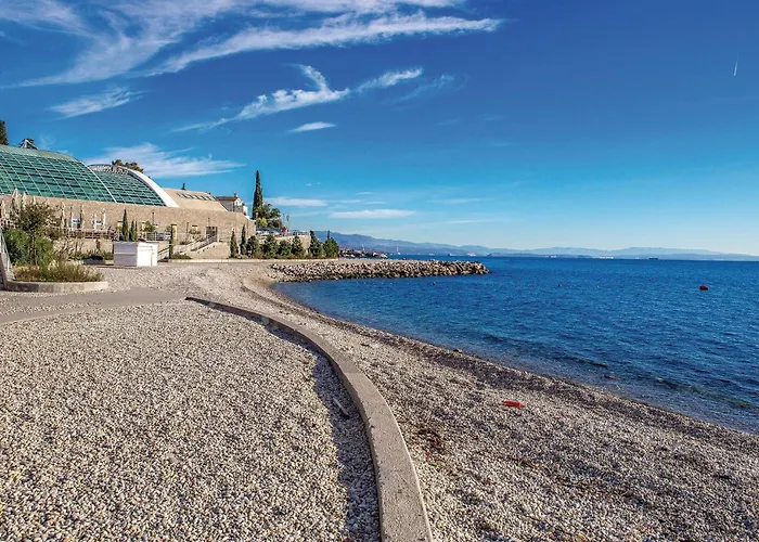 2 Bedroom Beautiful In