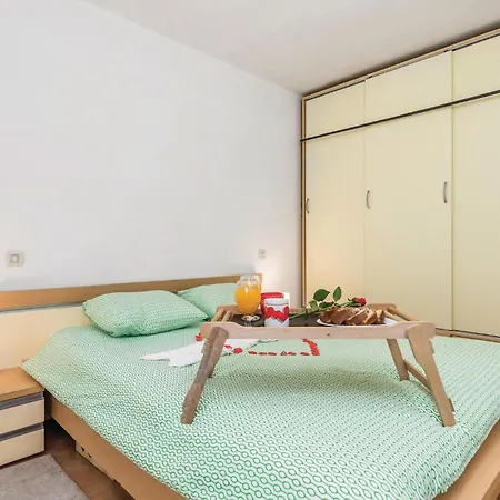 Holiday home 2 Bedroom Amazing In