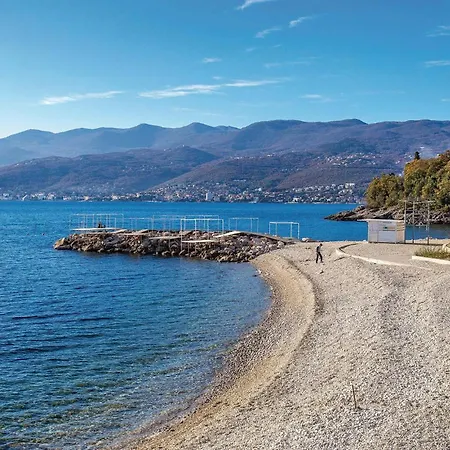 펜션 2 Bedroom Beautiful In